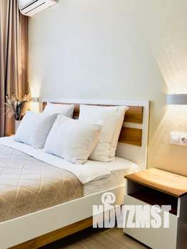 1-к квартира, посуточно, 47м2, 21/25 этаж
