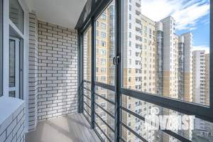 Студия квартира, посуточно, 50м2, 17/20 этаж
