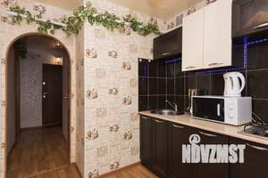 1-к квартира, посуточно, 33м2, 2/9 этаж