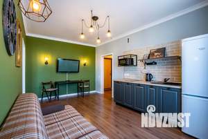 1-к квартира, посуточно, 42м2, 32/32 этаж