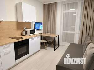 1-к квартира, посуточно, 42м2, 12/25 этаж