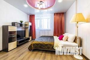 1-к квартира, посуточно, 38м2, 9/25 этаж