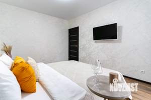 1-к квартира, посуточно, 37м2, 1/1 этаж