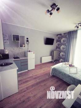Студия квартира, посуточно, 28м2, 14/18 этаж
