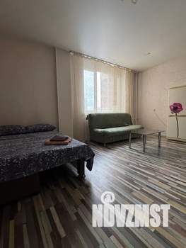 1-к квартира, посуточно, 38м2, 7/16 этаж