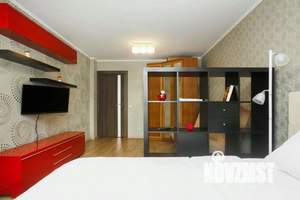 1-к квартира, посуточно, 47м2, 1/1 этаж