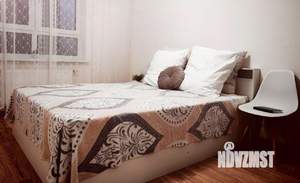 1-к квартира, посуточно, 41м2, 9/25 этаж