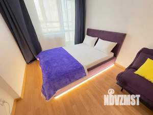 1-к квартира, посуточно, 41м2, 18/23 этаж