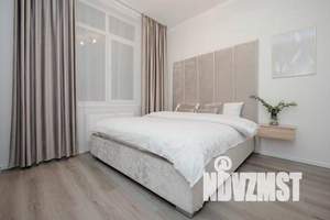2-к квартира, посуточно, 65м2, 11/17 этаж
