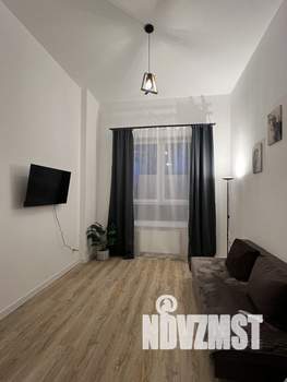 1-к квартира, посуточно, 43м2, 1/1 этаж