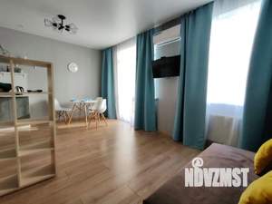 1-к квартира, посуточно, 35м2, 4/25 этаж