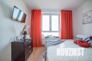 1-к квартира, посуточно, 38м2, 13/18 этаж