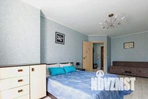 1-к квартира, посуточно, 37м2, 2/20 этаж