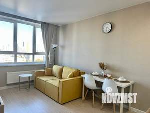 Студия квартира, посуточно, 30м2, 13/32 этаж