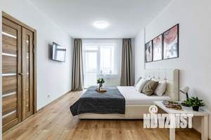 1-к квартира, посуточно, 45м2, 18/23 этаж