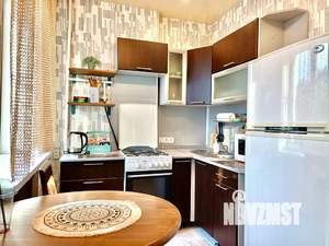 Студия квартира, посуточно, 35м2, 2/4 этаж