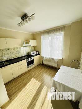 Студия квартира, посуточно, 40м2, 9/20 этаж