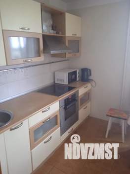 1-к квартира, посуточно, 38м2, 8/16 этаж