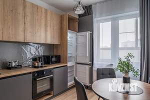 1-к квартира, посуточно, 42м2, 1/1 этаж