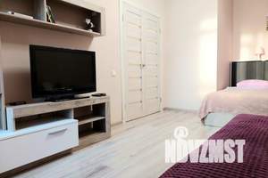 1-к квартира, посуточно, 38м2, 7/14 этаж