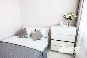 1-к квартира, посуточно, 70м2, 1/1 этаж