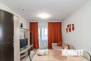 1-к квартира, посуточно, 40м2, 22/25 этаж