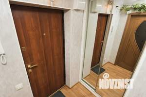 1-к квартира, посуточно, 33м2, 2/9 этаж