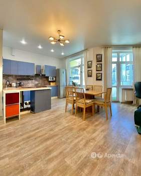 4-к квартира, на длительный срок, 122м2, 1/4 этаж