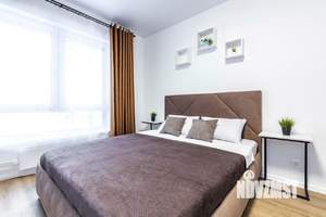 2-к квартира, посуточно, 65м2, 1/1 этаж