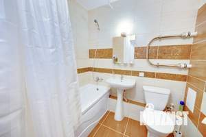 1-к квартира, посуточно, 38м2, 1/1 этаж