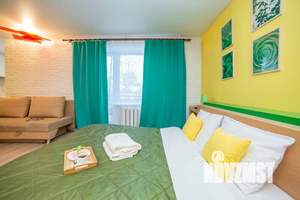 1-к квартира, посуточно, 35м2, 1/1 этаж