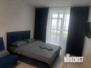 Студия квартира, посуточно, 30м2, 13/25 этаж