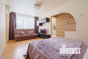 2-к квартира, посуточно, 42м2, 1/5 этаж