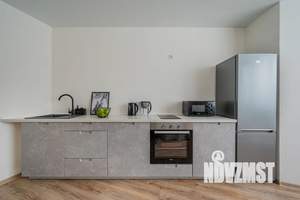 1-к квартира, посуточно, 42м2, 9/18 этаж