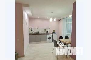 1-к квартира, посуточно, 40м2, 12/18 этаж