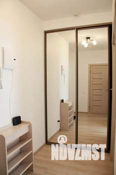 1-к квартира, посуточно, 39м2, 14/18 этаж