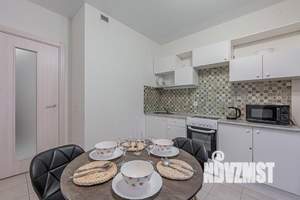 1-к квартира, посуточно, 37м2, 1/1 этаж