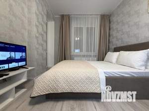 1-к квартира, посуточно, 42м2, 1/1 этаж