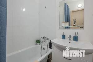 1-к квартира, посуточно, 42м2, 9/18 этаж