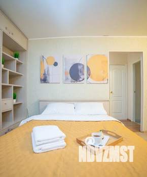 1-к квартира, посуточно, 35м2, 6/9 этаж