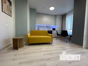 Студия квартира, посуточно, 33м2, 16/32 этаж