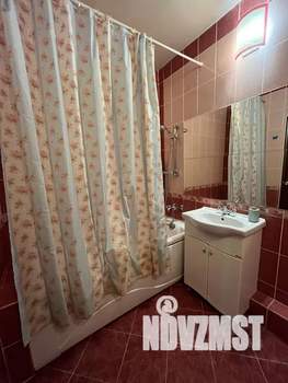 1-к квартира, посуточно, 48м2, 6/25 этаж