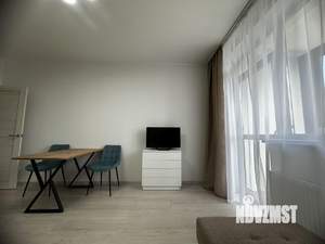 1-к квартира, посуточно, 27м2, 1/1 этаж