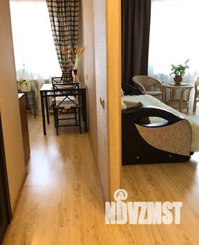 1-к квартира, посуточно, 38м2, 4/9 этаж