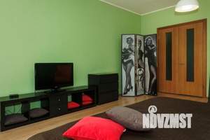 1-к квартира, посуточно, 60м2, 1/1 этаж