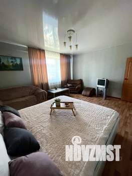 1-к квартира, посуточно, 49м2, 3/10 этаж