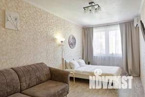 1-к квартира, посуточно, 43м2, 7/32 этаж