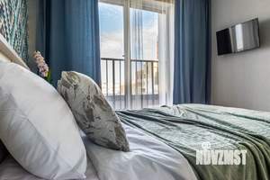 1-к квартира, посуточно, 39м2, 7/10 этаж