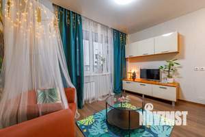 Студия квартира, посуточно, 35м2, 13/16 этаж