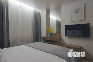 1-к квартира, посуточно, 42м2, 29/33 этаж